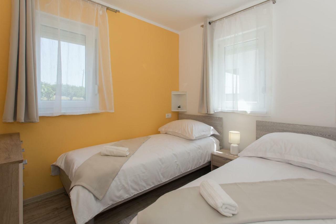Villa Honey Seget Vranjica Kültér fotó
