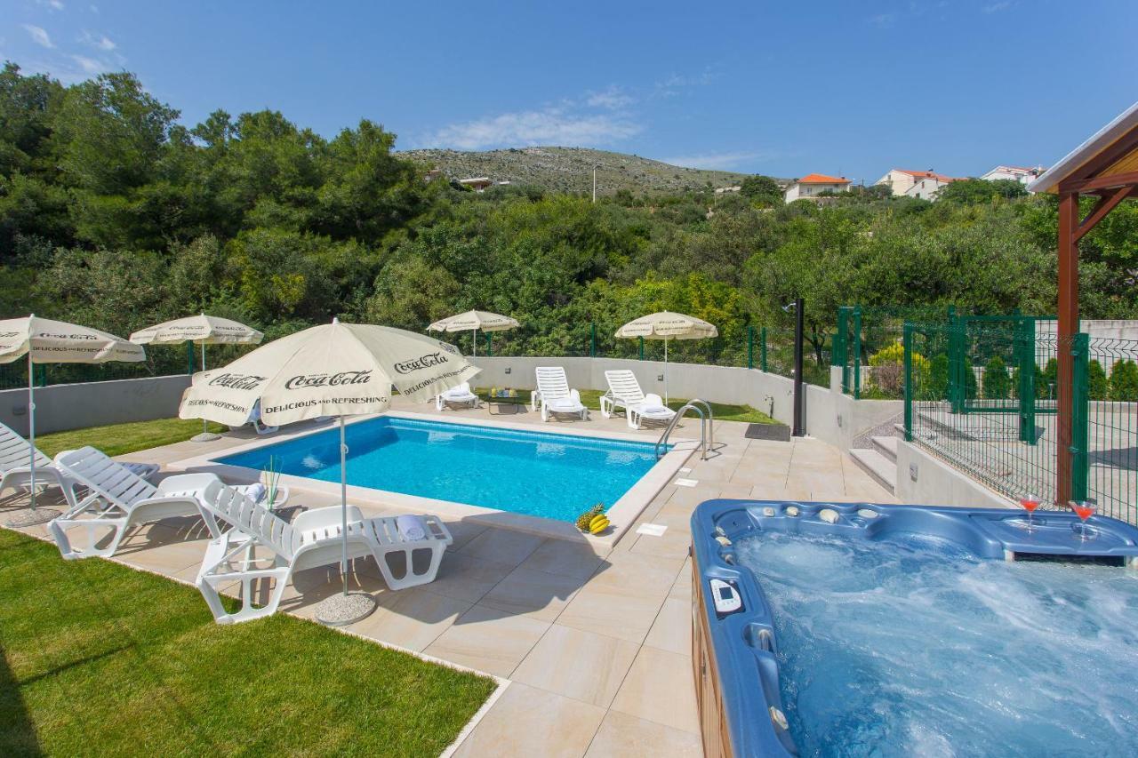 Villa Honey Seget Vranjica Kültér fotó