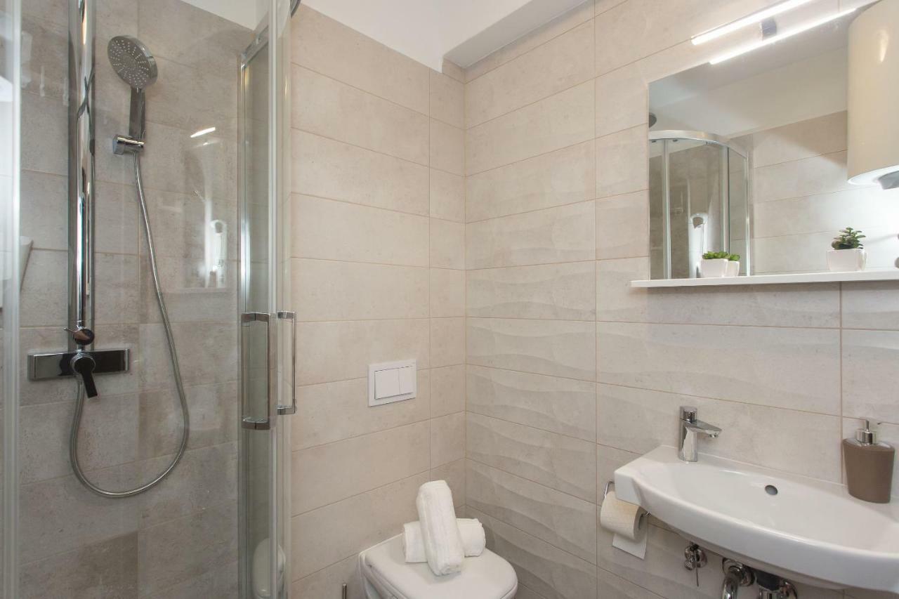 Villa Honey Seget Vranjica Kültér fotó